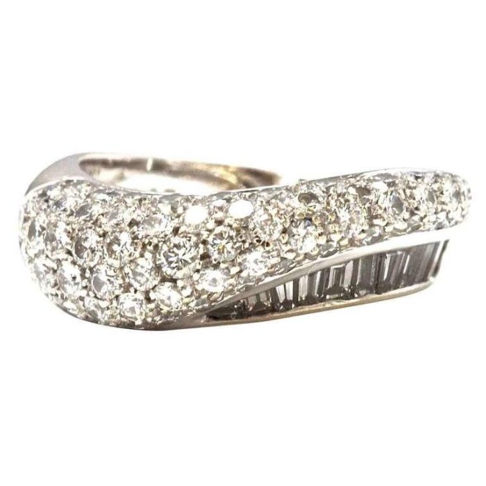 Boucheron Diamond and Platinum Ring